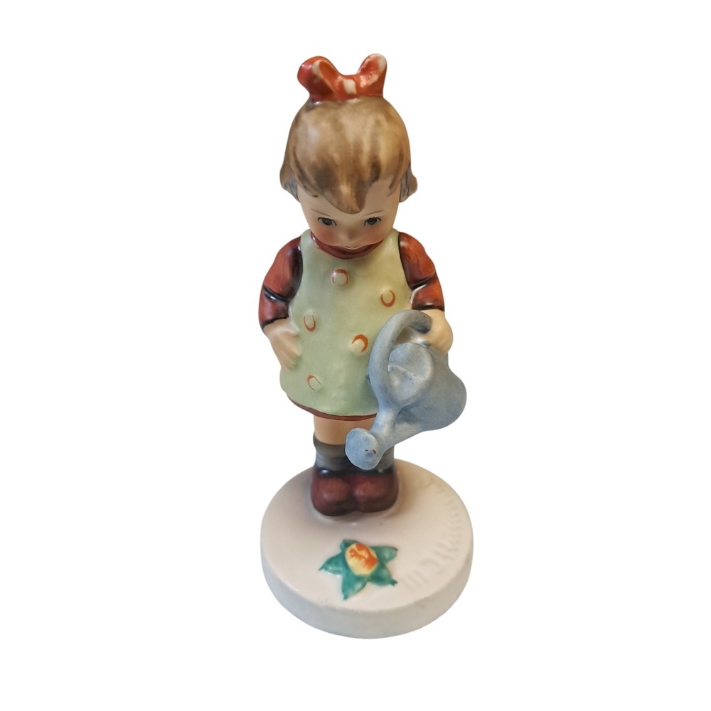hummel figurine #74 Little Gardener TMK 7